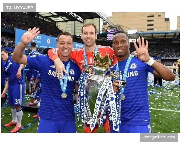 英超名宿怒批切尔西后卫古斯托第二黄判罚称其铲球为足坛最愚蠢之举